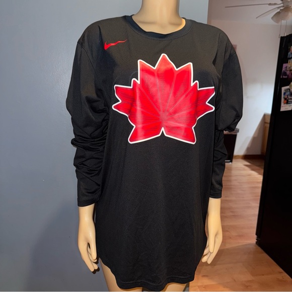 Nike Tops - Nike Black Dri-FIT Athletic Tee